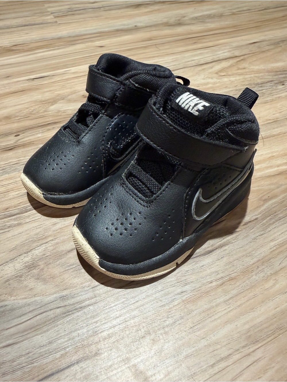 Nike Toddler High Top Sneakers Black White Size 5C